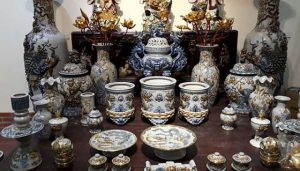 Chiêm bao thấy bát hương rỗng báo hiệu bạn sắp xảy ra mâu thuẫn với người khác