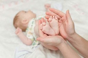 Ngủ mơ thấy đẻ con thường ẩn chứa những con số đặc biệt