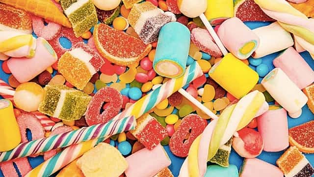 Mỗi giấc mơ liên quan đến kẹo đều đi kèm với những con số