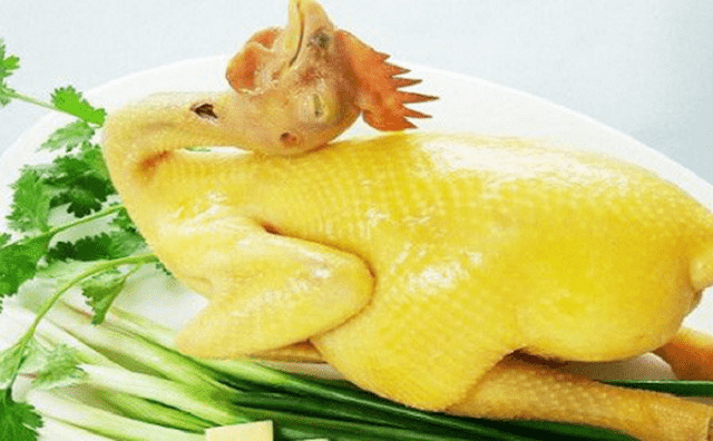 Chiêm bao nhìn thấy thịt gà thường là giấc mơ tốt