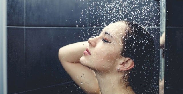 Nên đánh số mấy khi mơ thấy tắm? Ý nghĩa khi chiêm bao thấy tắm chi tiết